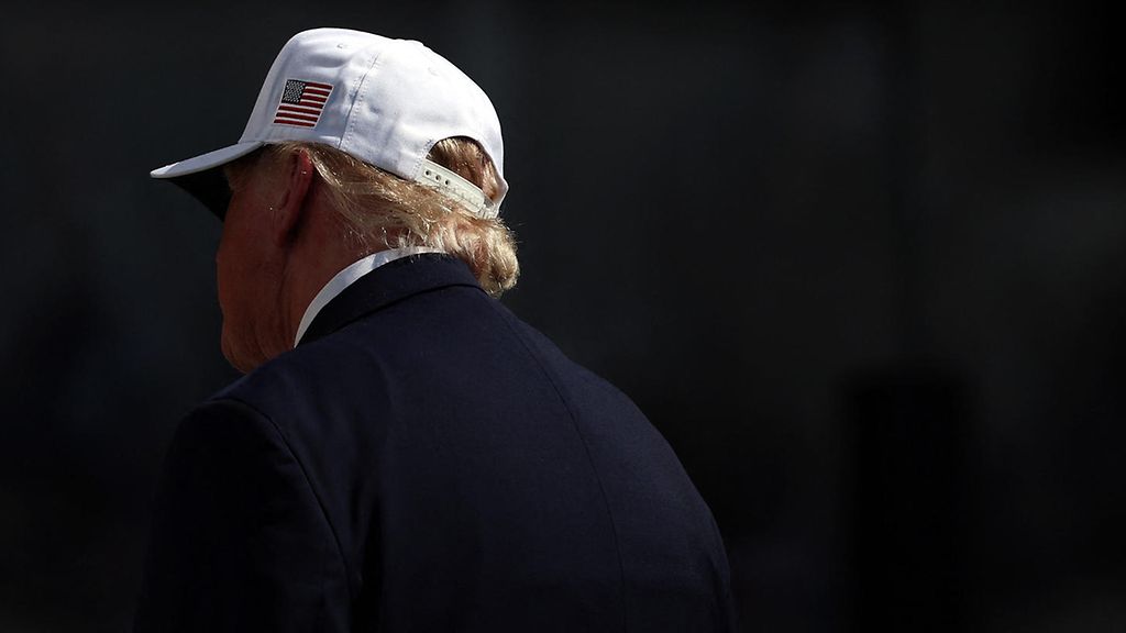 Trump käänsi selkänsä Trumpin diilille