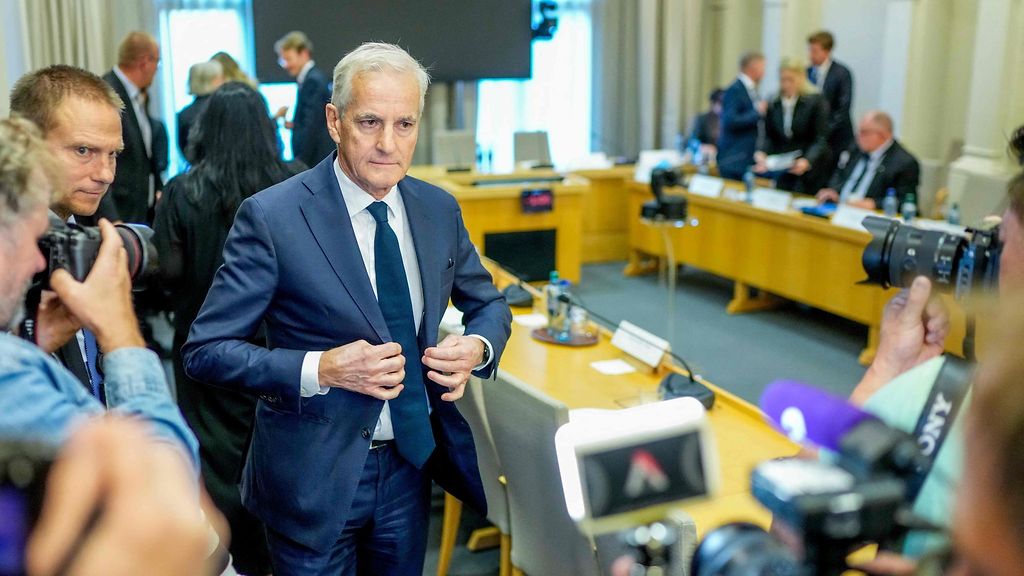 Norjan pääministeri puolustautui Epstein-kuulemisessa: "Mielestäni käytäntömme ovat toimivia"