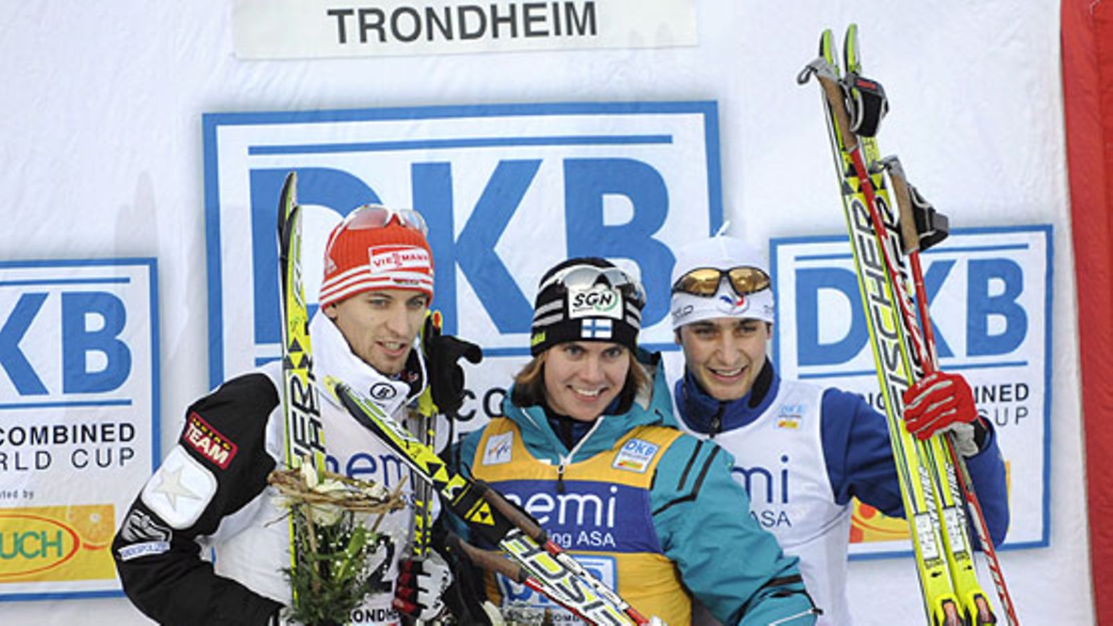 Anssi Koivuranta yhdistetyn voittajana, kuva: EPA/THOMAS RASMUS SKAUG