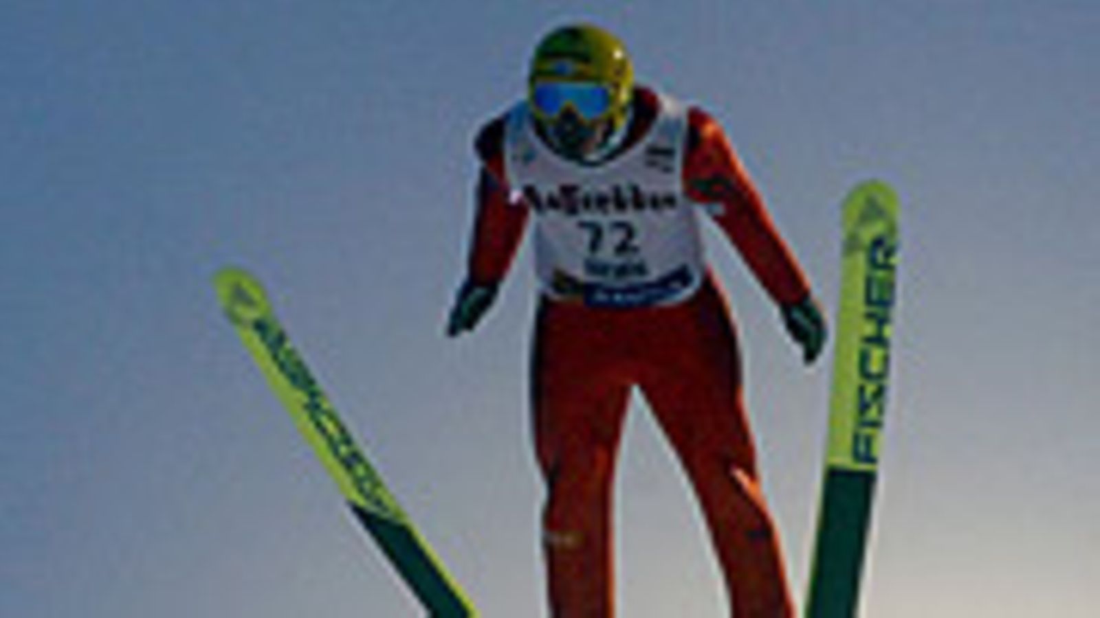 Veli-Matti Lindström hyppää Rukalla, kuva: Agence Zoom/Getty Images