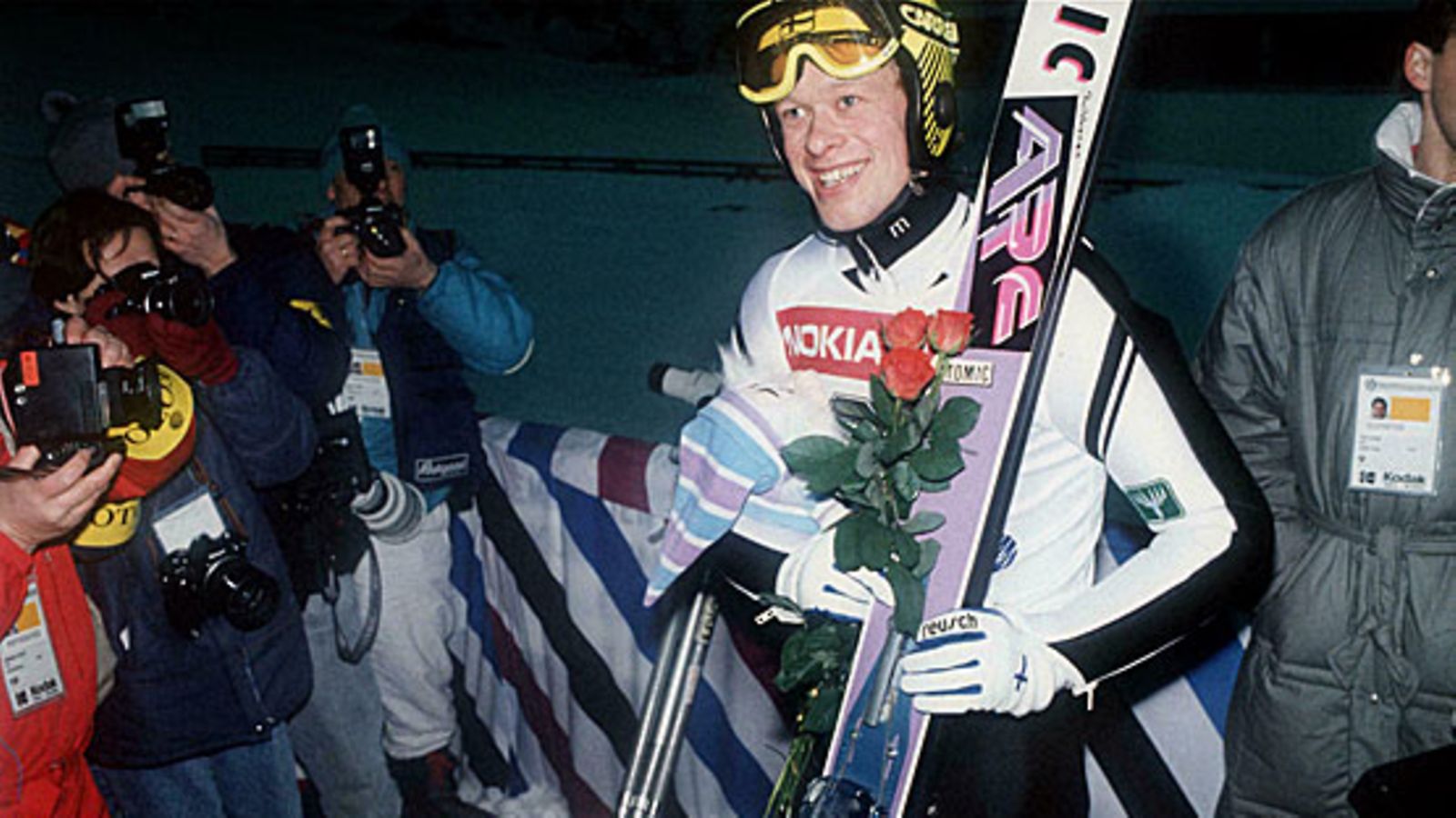 Jari Puikkonen juhli suurmäen MM-kultaa kotikaupungissaan Lahdessa 1989.