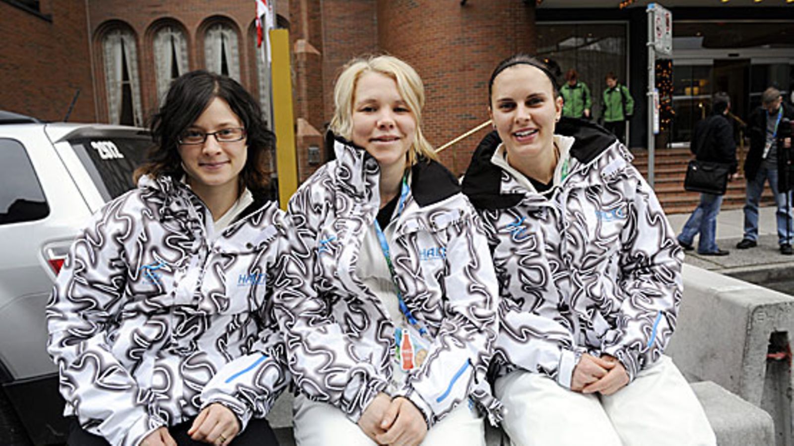 Jenni Hiirikoski, Emma Laaksonen, Saara Tuominen, kuva:Lehtikuva/Martti Kainulainen
