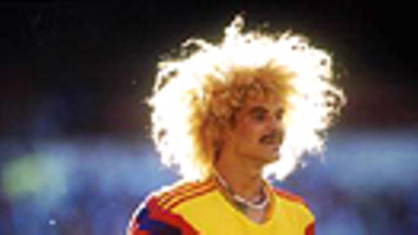 Kolumbian pörröpää Carlos Valderrama v. 1990 kisoissa (David Cannon/ALLSPORT)