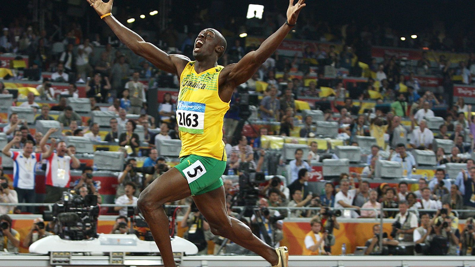 Usain Bolt oli nopein 100m ja 200m kisoissa ja voitti kultaa myös Jamaikan joukkueessa 4x100m viestissä.