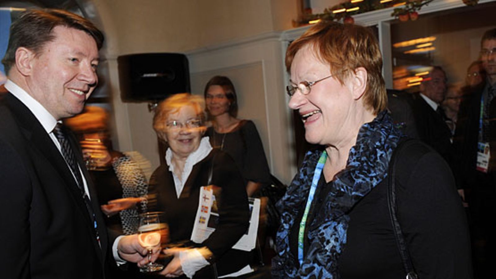 Jari Kurri ja Tarja Halonen (Kuva: Martti Kainulainen/Lehtikuva)