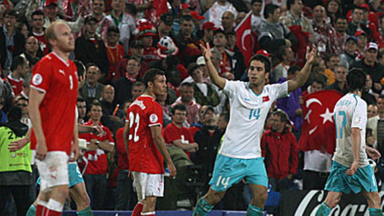 Arda Turan, kuva: EPA/GERRY PENNY