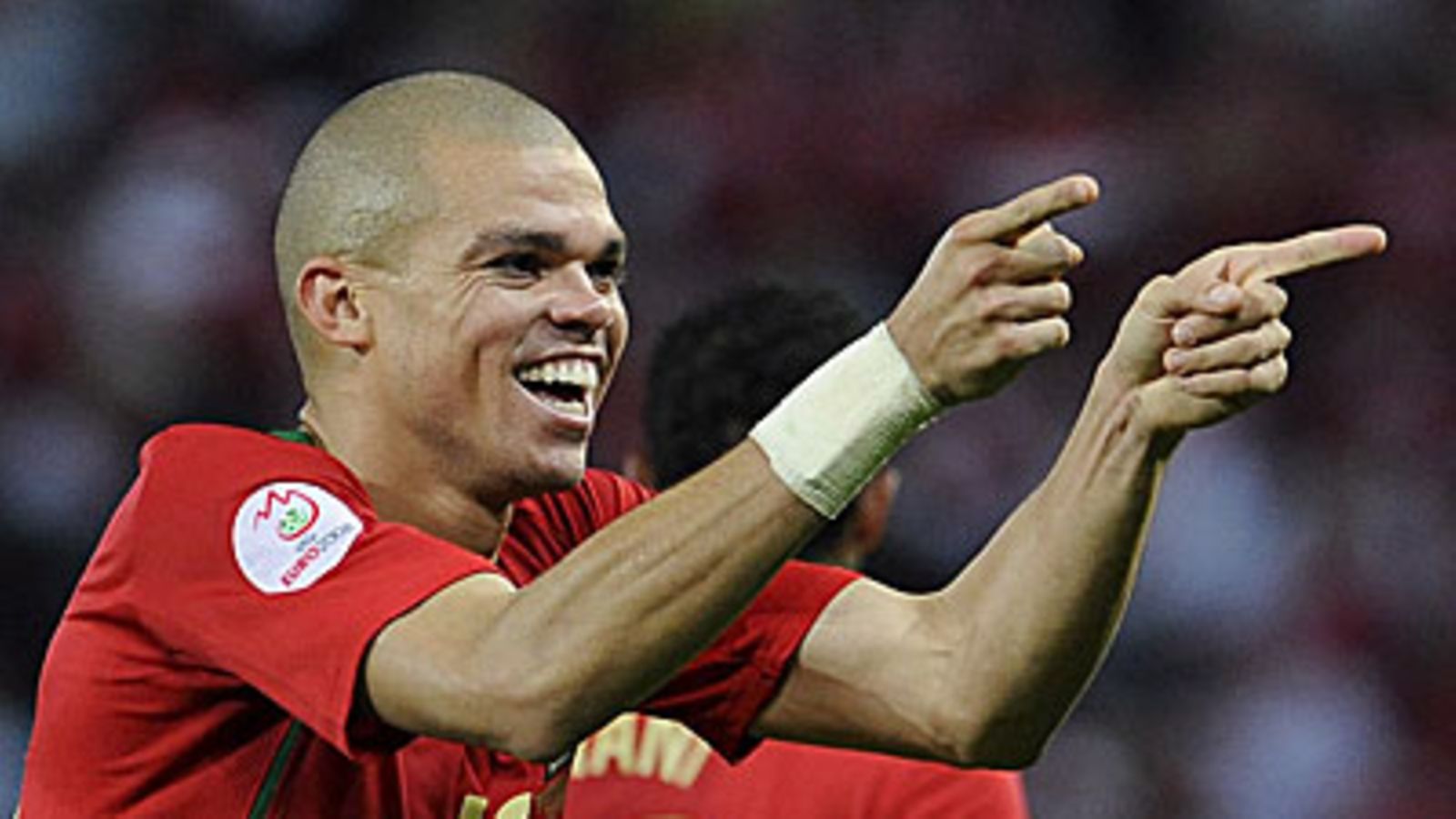 Pepe, kuva: EPA/DANIEL DAL ZENNARO
