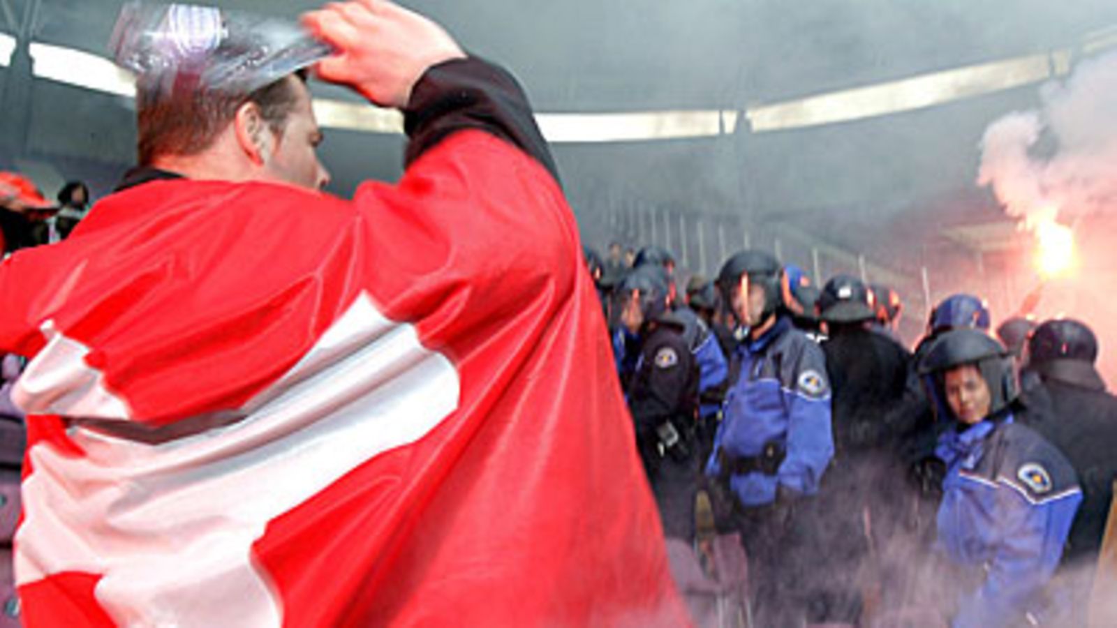 EM-kisojen turvaharjoitukset, kuva: EPA/MARTIAL TREZZINI