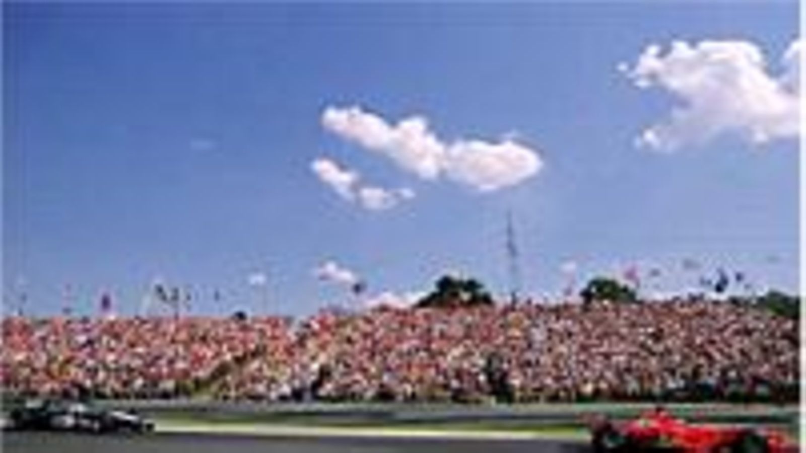 F1-katsomo, Unkari v. 2000 (Photo:Mark Thompson/Allsport)