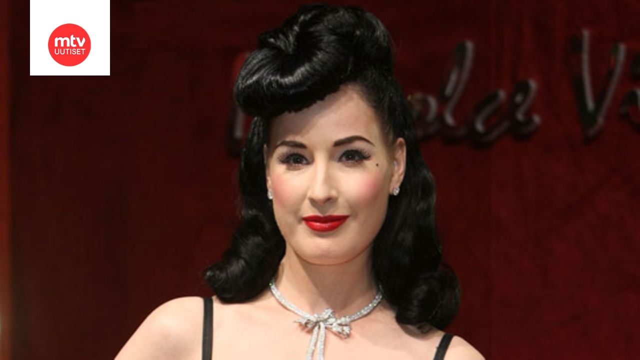 Dita von Teese lanseerasi superseksikkään alusvaatemalliston - katso ...