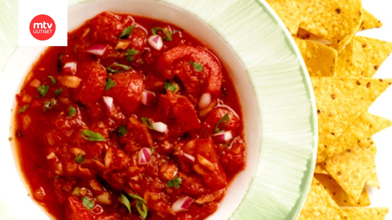 Itsetehty tomaattisalsa