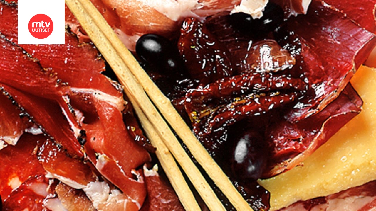 Antipasto ja grissini-leipätikut