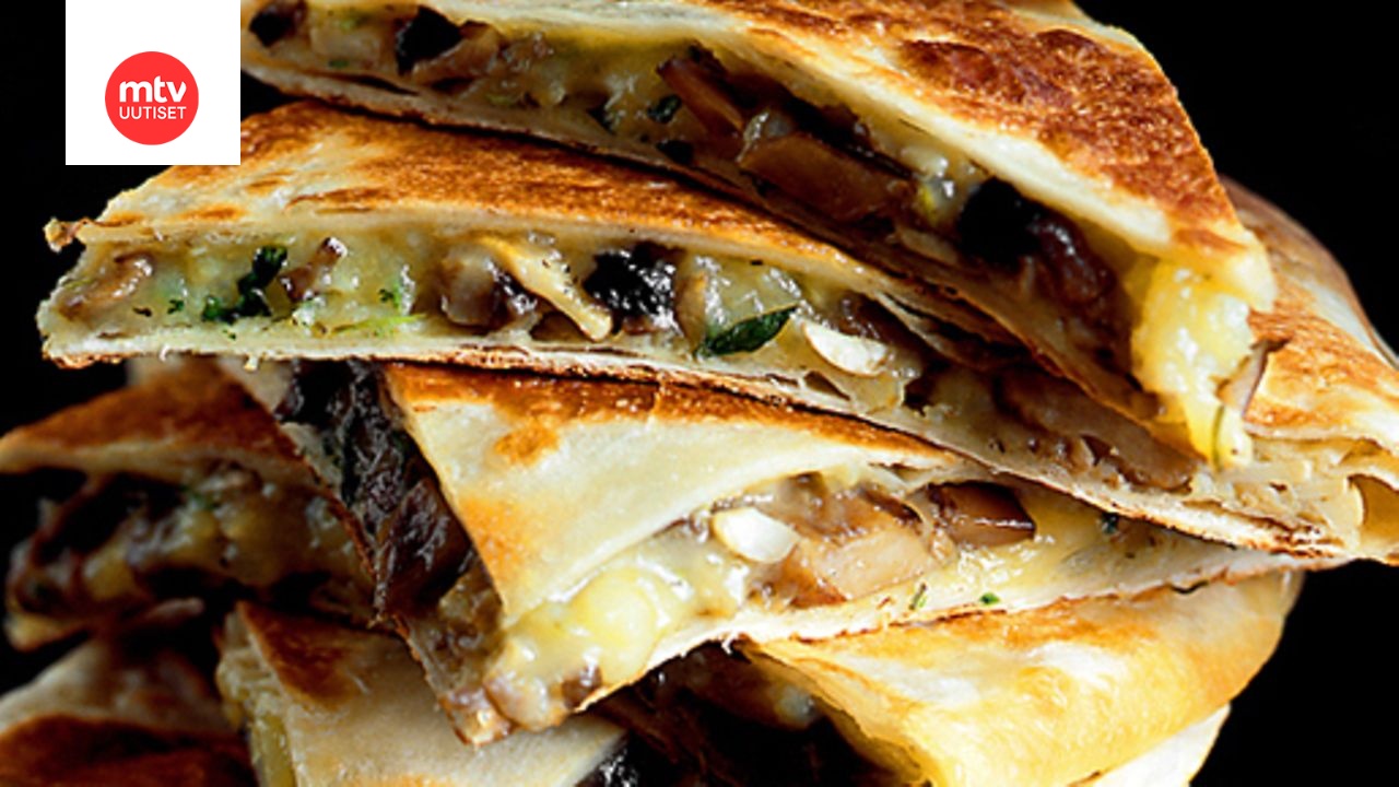 Quesadillas vihanneksilla ja mustapavuilla