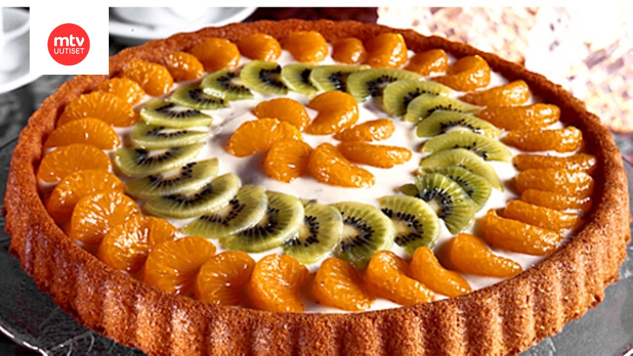 Hedelmätorttu kermaisella vaniljatäytteellä