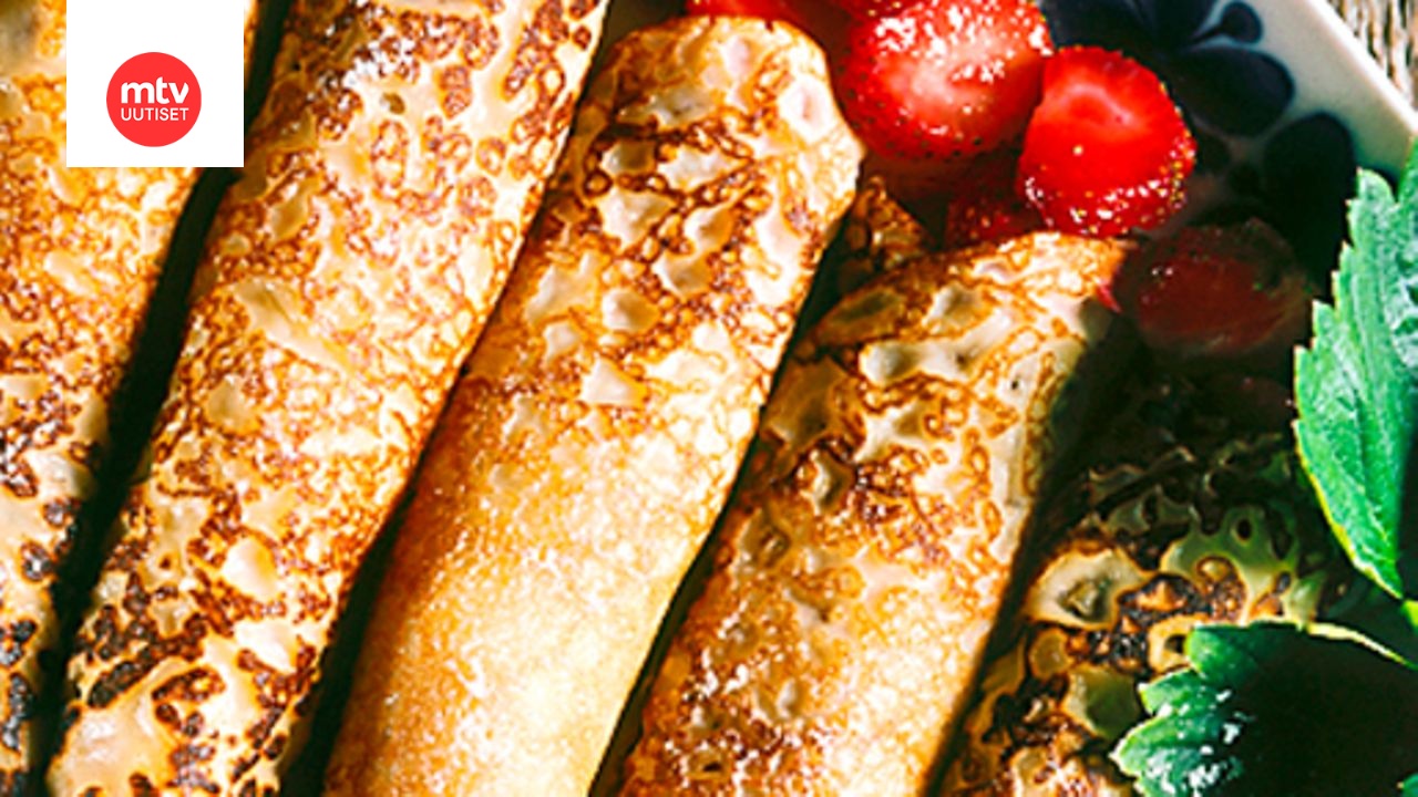 Crêpesit mansikoilla
