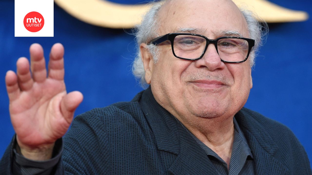 Lukiolaistyttö vitsaili Danny DeViton kustannuksella – maksoi samalla ...