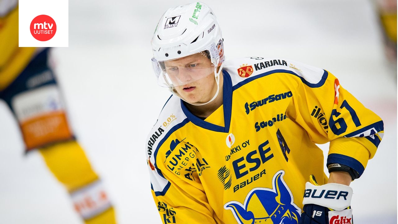 Axel Rindell Jukurit-tähti Axel Rindell hölmöili maalin takana – JYP rokotti ...