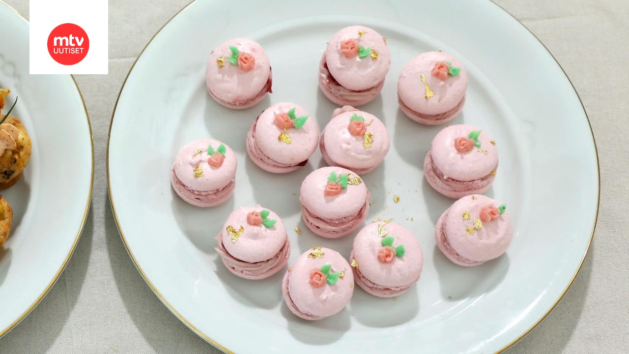 Koko Suomi leipoo: Ullan Hempeän Elisabethin kukkaismacaron