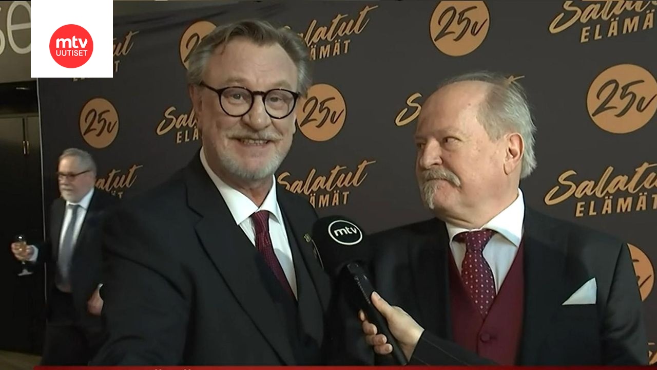 Ismo Laitela Ja Seppo Taalasmaa Kertausharjoituksissa T llaisessa 