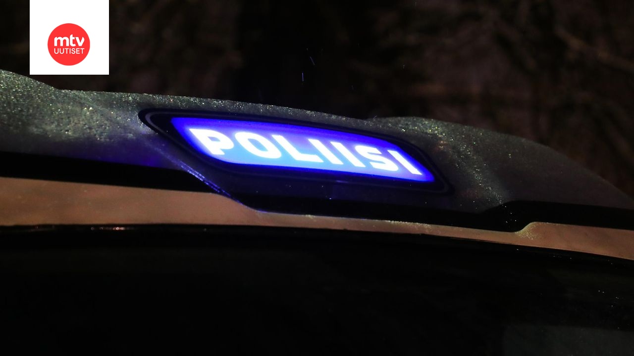 poliisi-t-rm-si-takaa-ajossa-sivulliseen-kohtalokkain-seurauksin-mtv