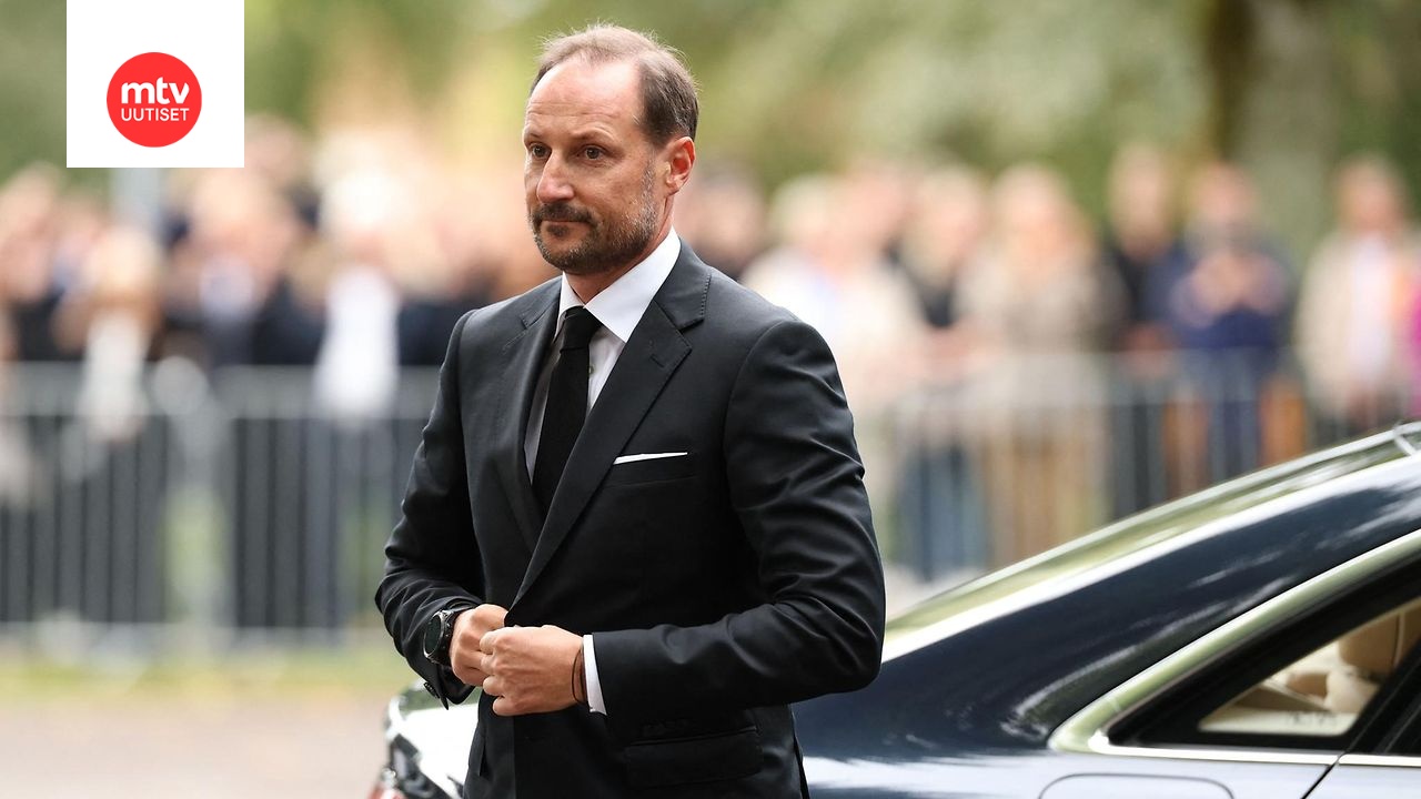 kuningas-haakon-vannoo-uskollisuudenvalansa-norjan-parlamentille-mtv